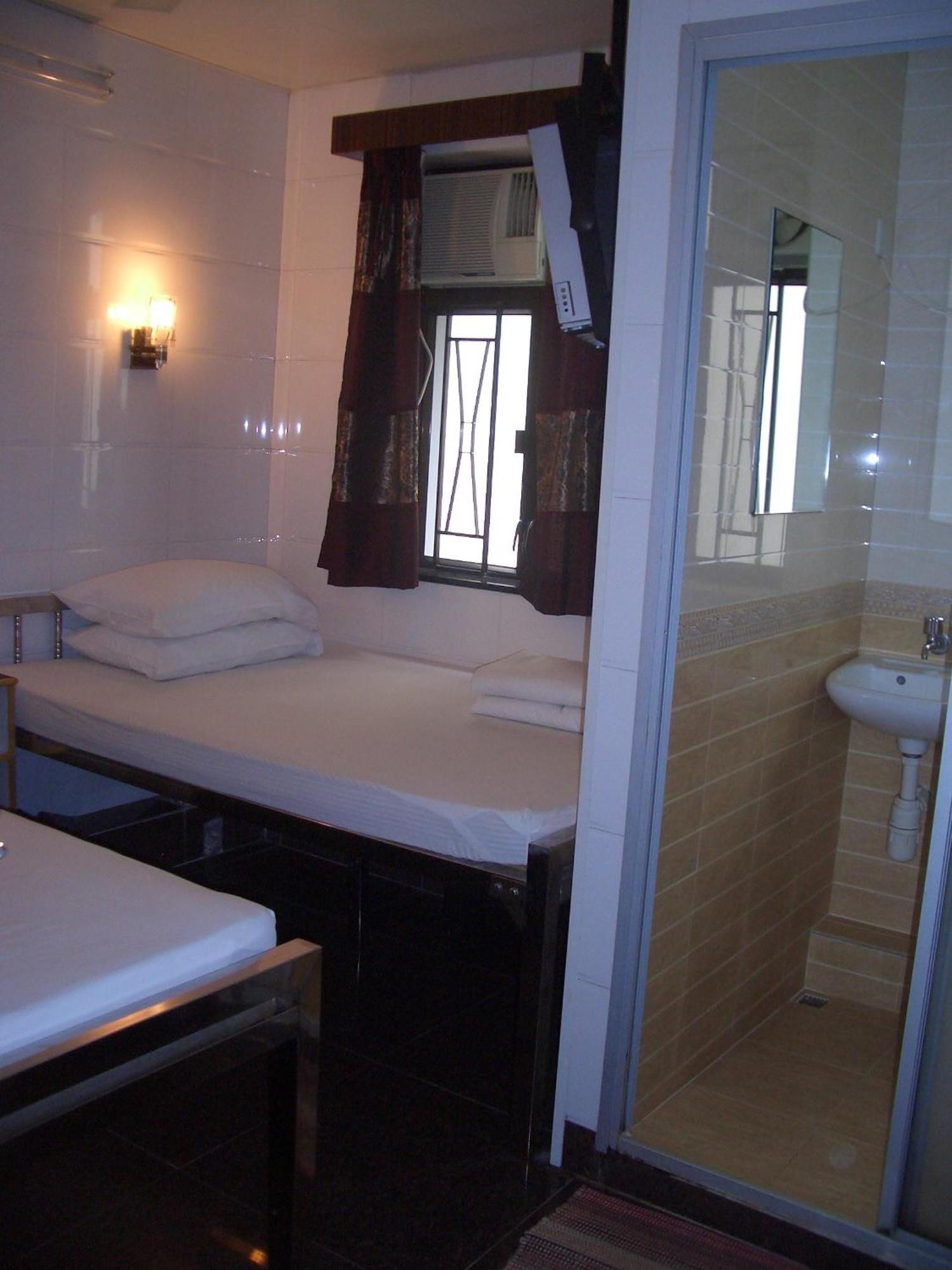 Sun Shine Guest House Хонконг Екстериор снимка