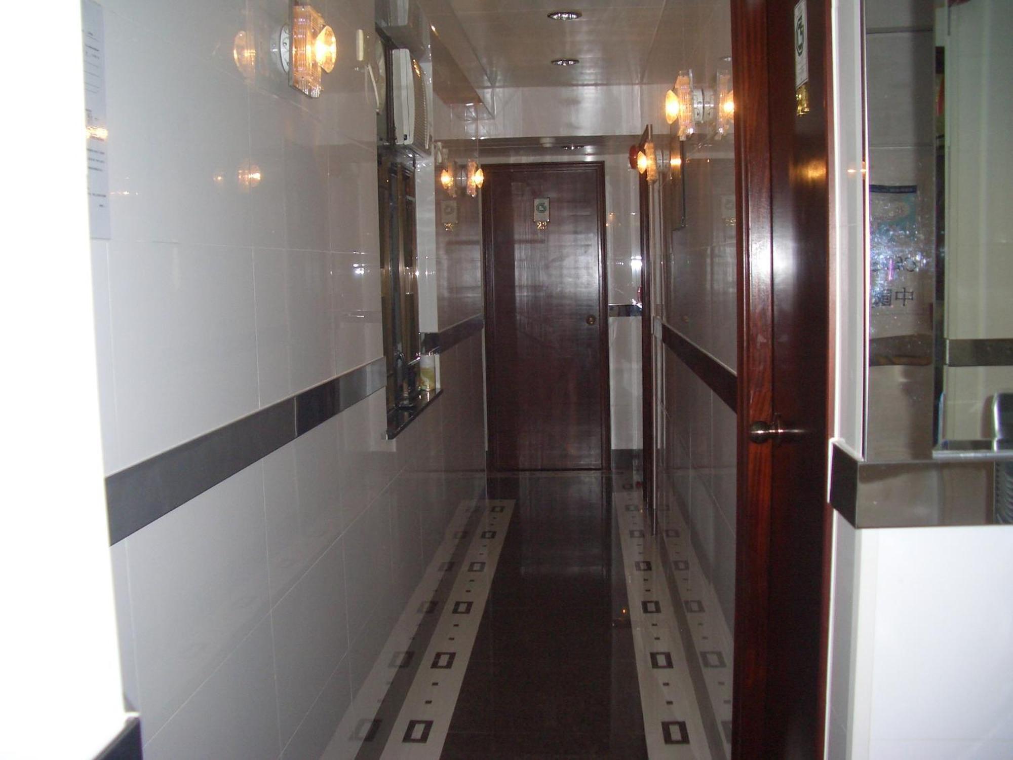 Sun Shine Guest House Хонконг Екстериор снимка