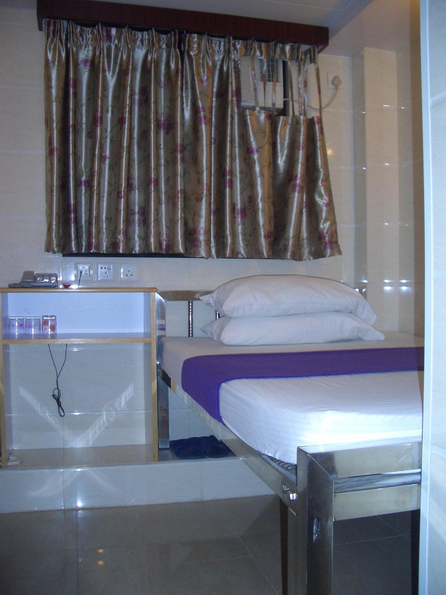 Sun Shine Guest House Хонконг Стая снимка