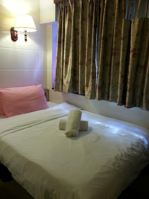 Sun Shine Guest House Хонконг Екстериор снимка